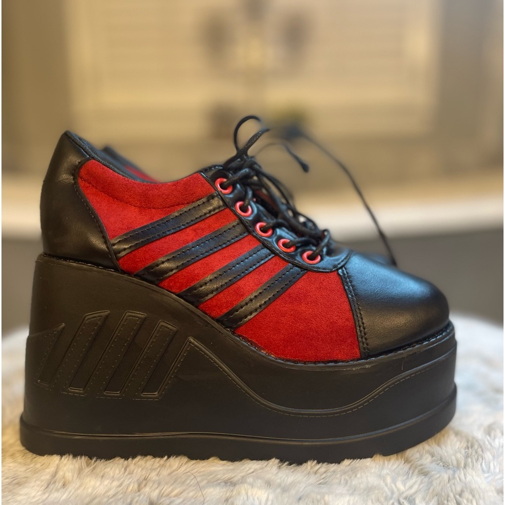 “ GEORGIA FANS”Ladies Platform Blk/Red Platform Bootie